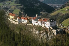 BurgStrechau